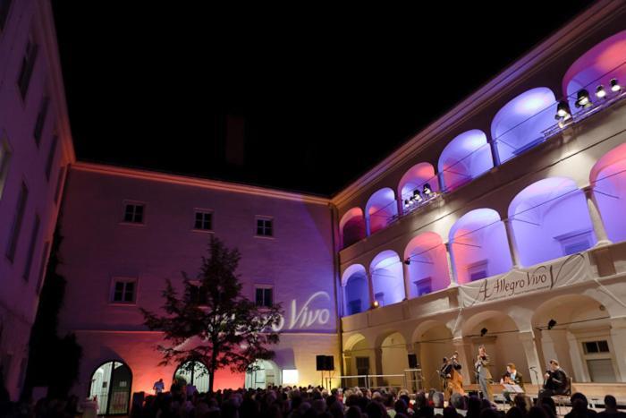 Kunsthaus Horn Hotel Exterior foto